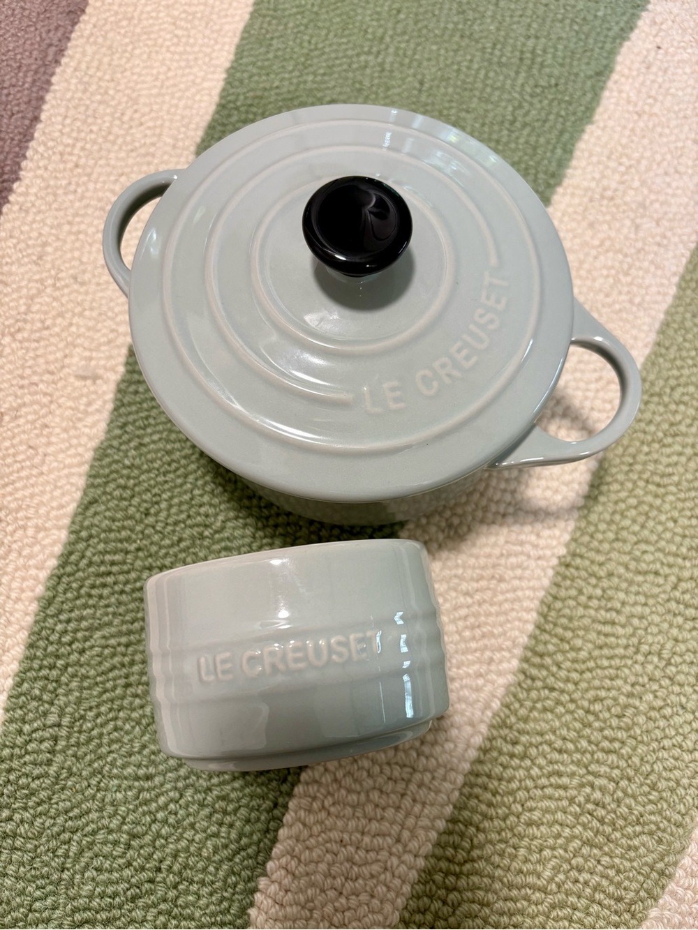 Le Creuset Pistache 24 ounce Round Cocotte & Straight Wall Ramekin